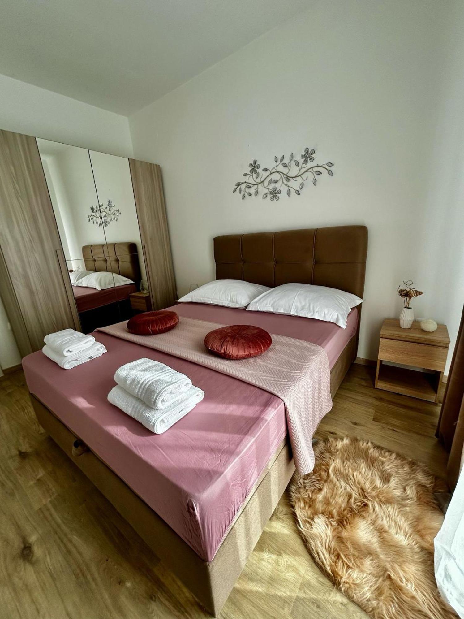 Apartmani Dianna Kastela Exterior photo