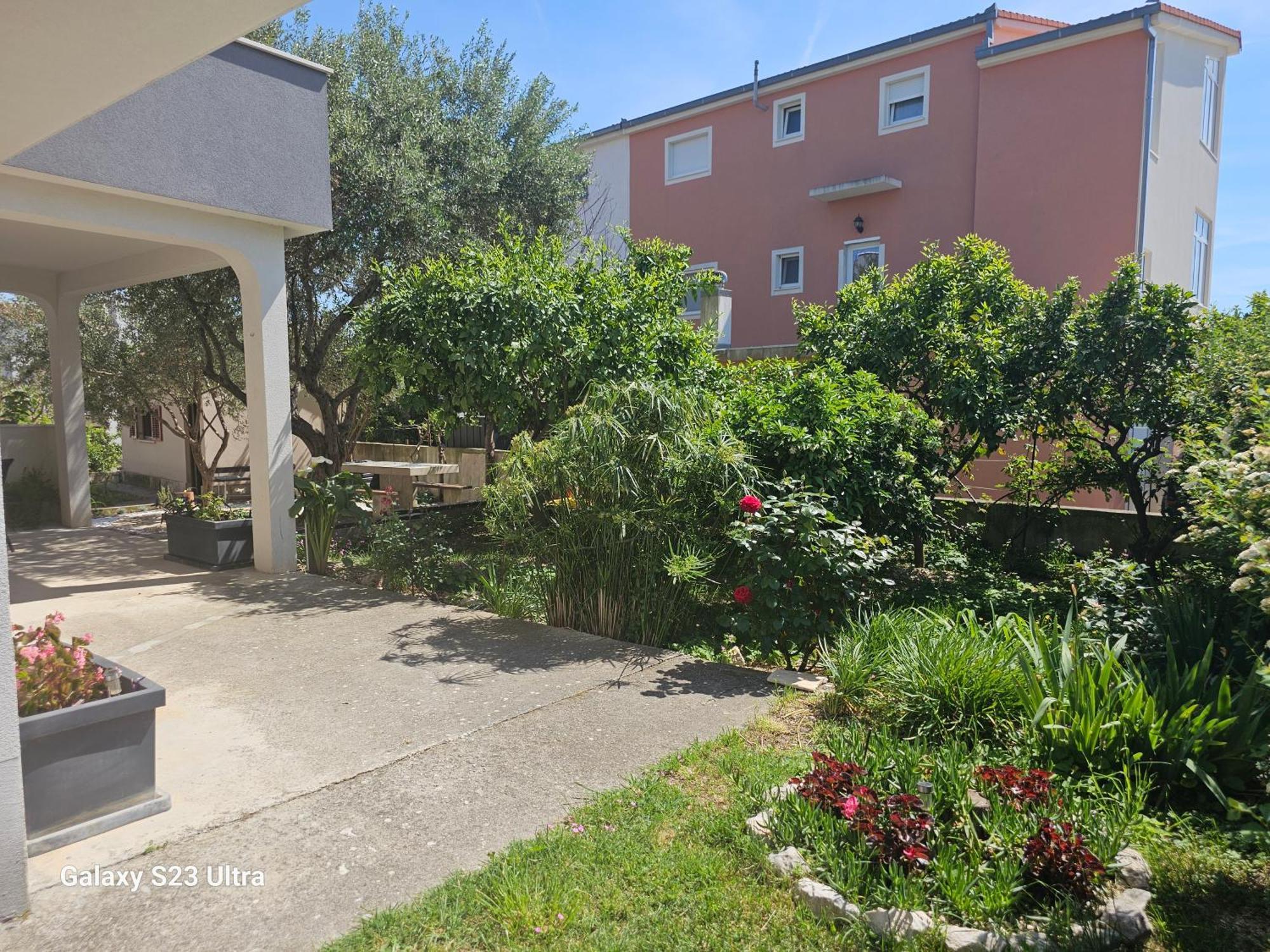 Apartmani Dianna Kastela Exterior photo