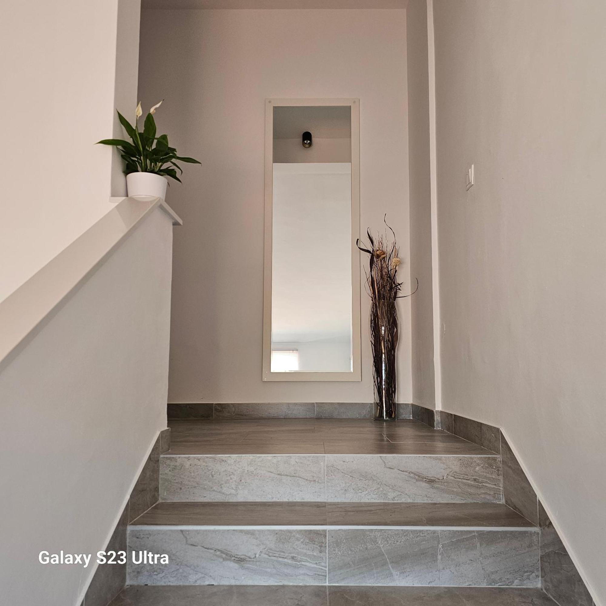 Apartmani Dianna Kastela Exterior photo